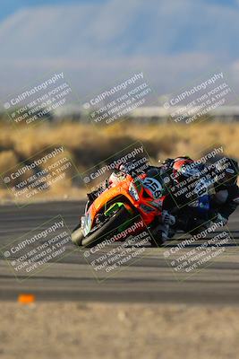 media/Dec-07-2024-CVMA (Sat) [[21c5f1ef85]]/Race 12-Supersport Middleweight/